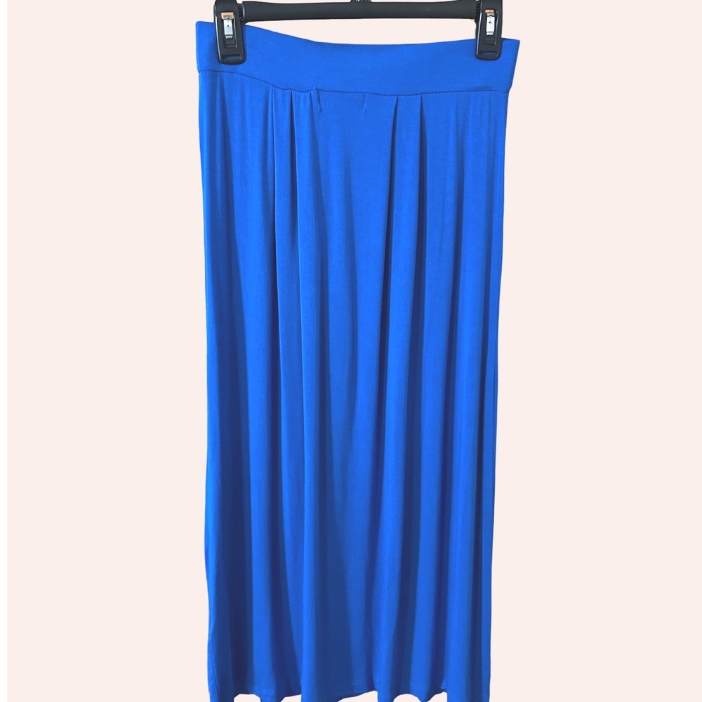 Dana Buchman Royal Blue Pleated Maxi Skirt Small‎ Knit Long Skirt